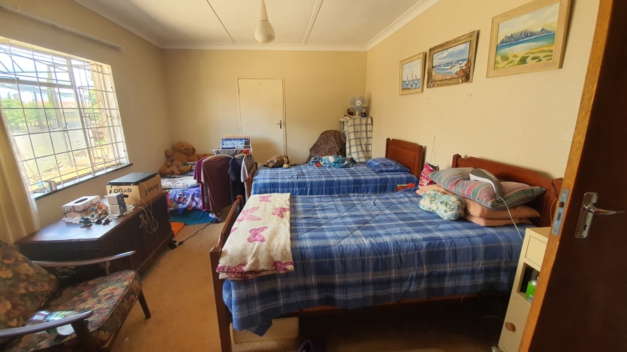 4 Bedroom Property for Sale in Fleurdal Free State